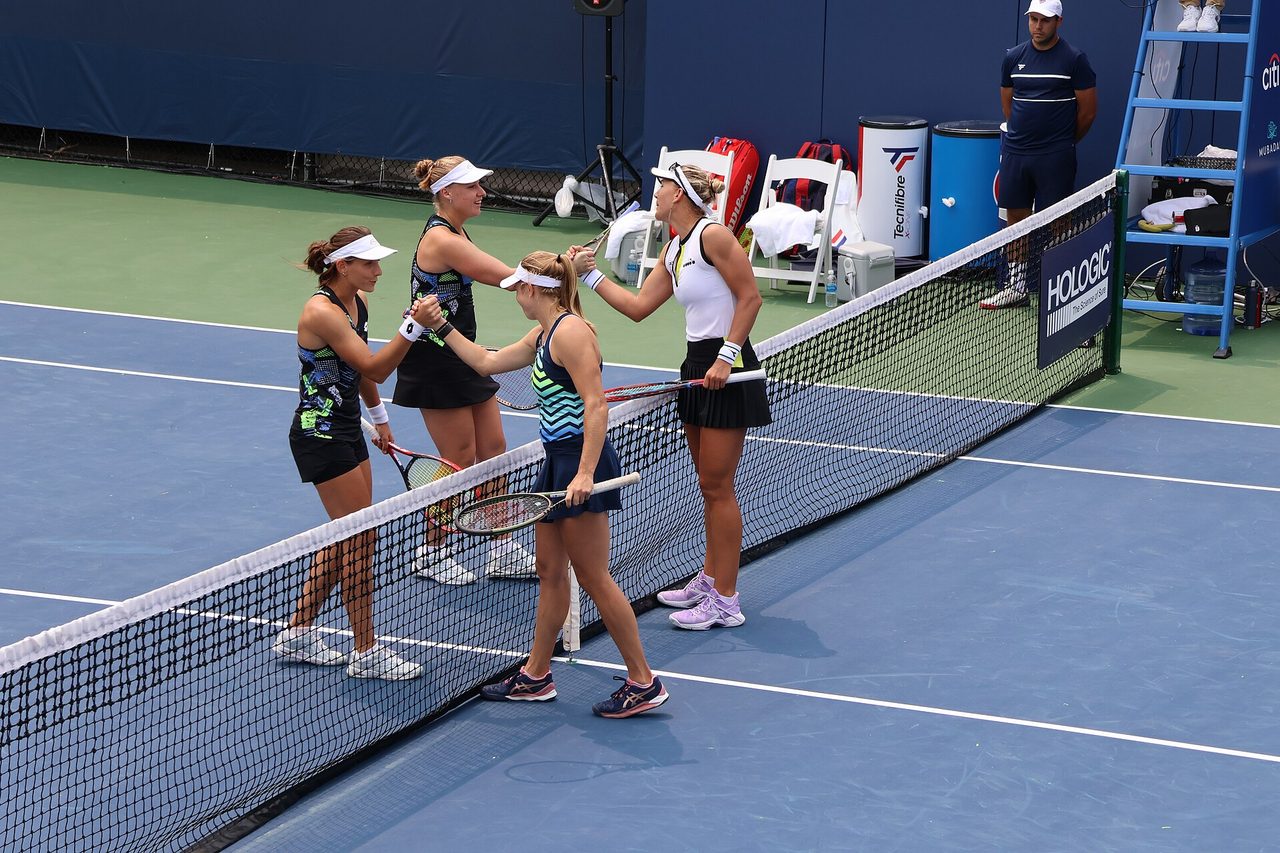 Blinkova besiegt Andreescu und erreicht das Halbfinale des WTA-125-Turniers in Samsun