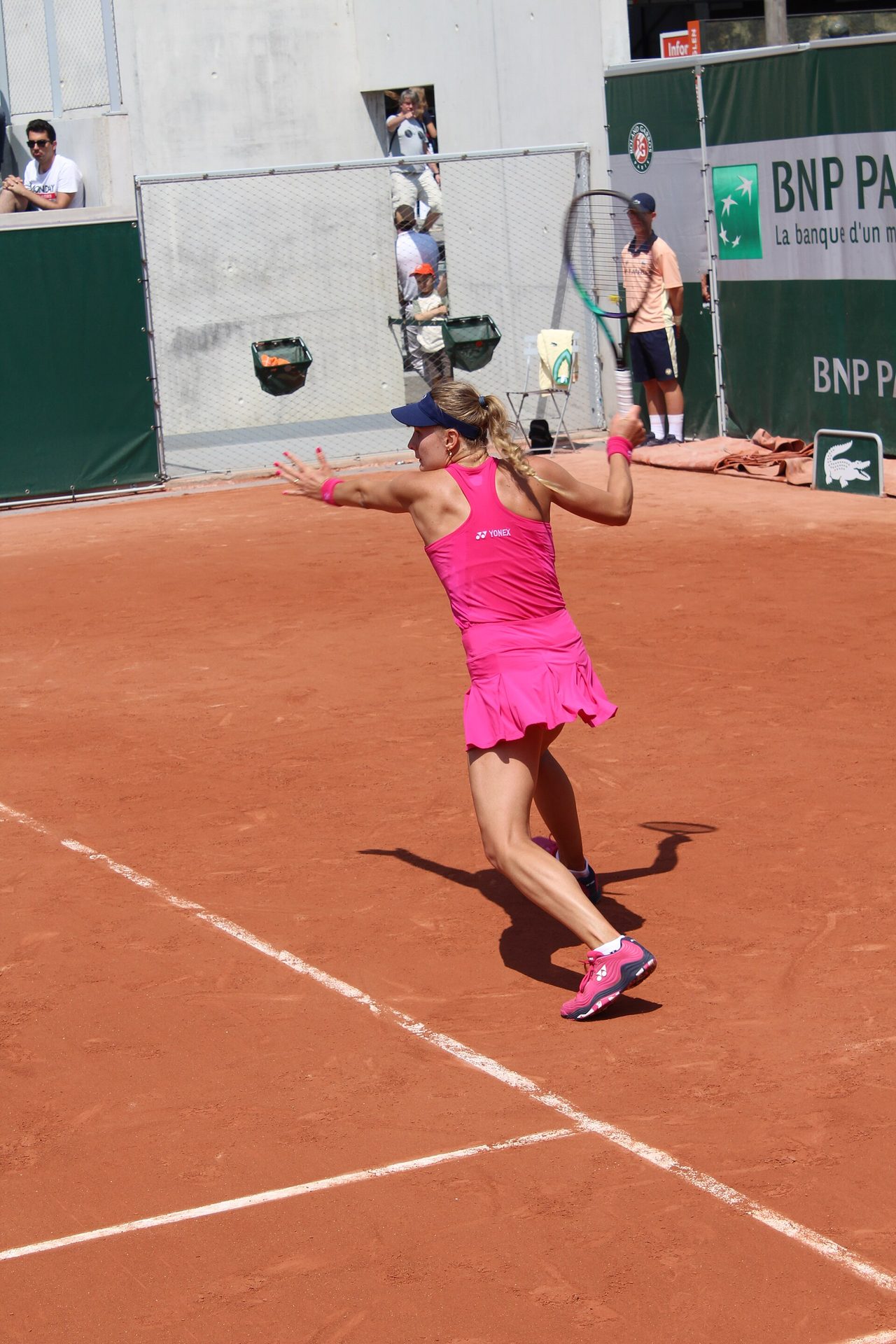 Yastremska schlägt die an Position 17 gesetzte Chwalińska in Peking