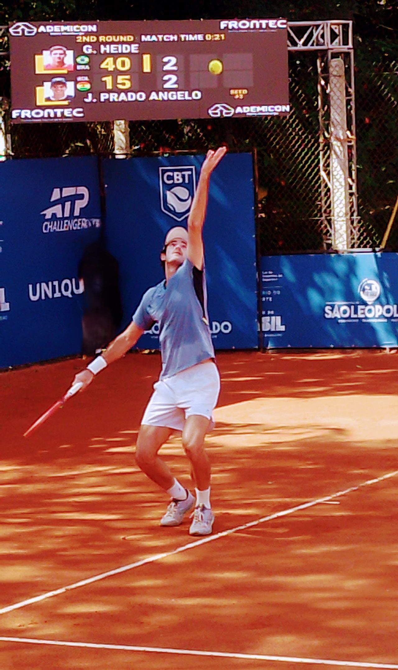 Gustavo Heide beats Lautaro Midon to reach the semifinals in Curitiba