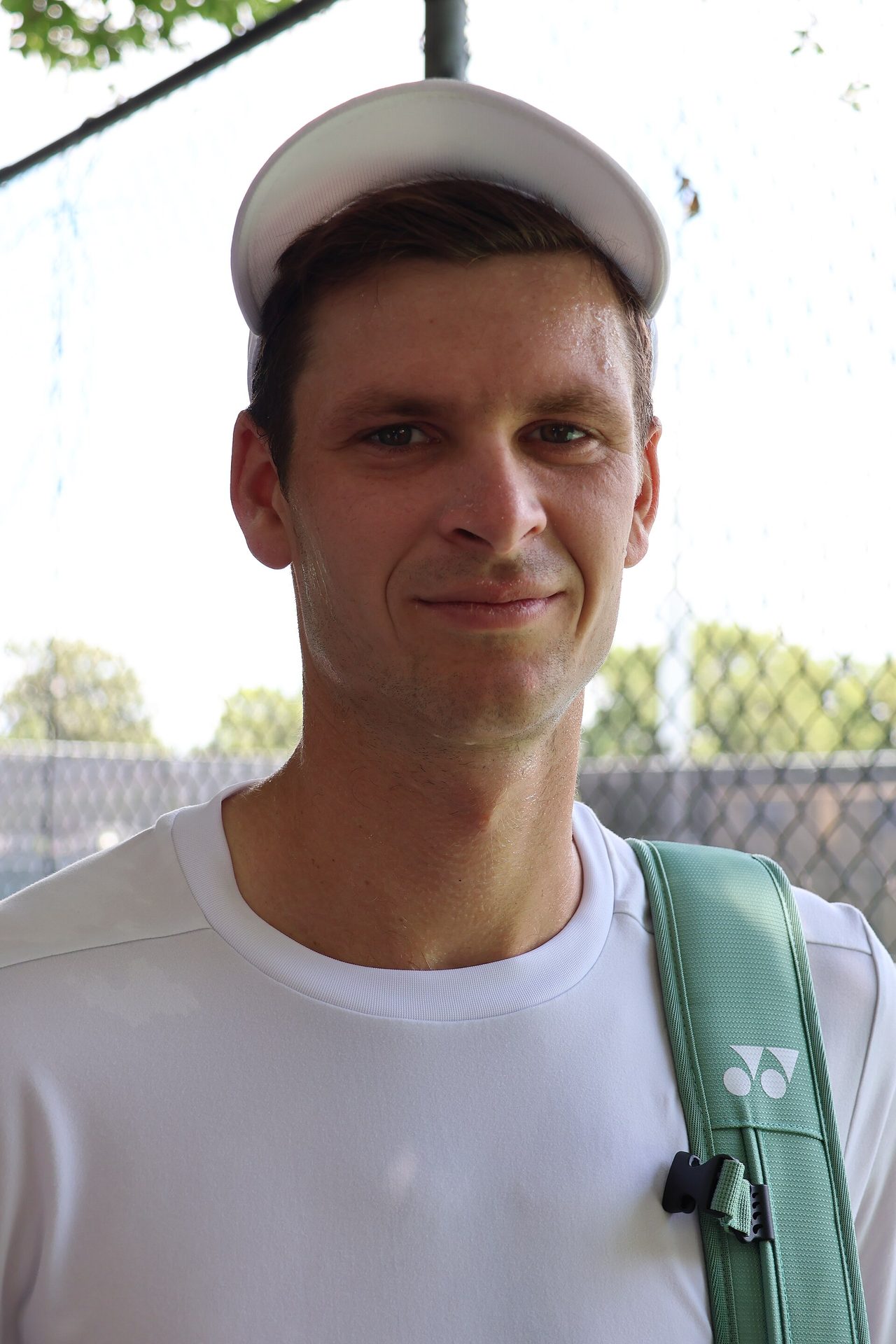 Hurkacz remontó tras el primer set y eliminó a Tien en Pekín