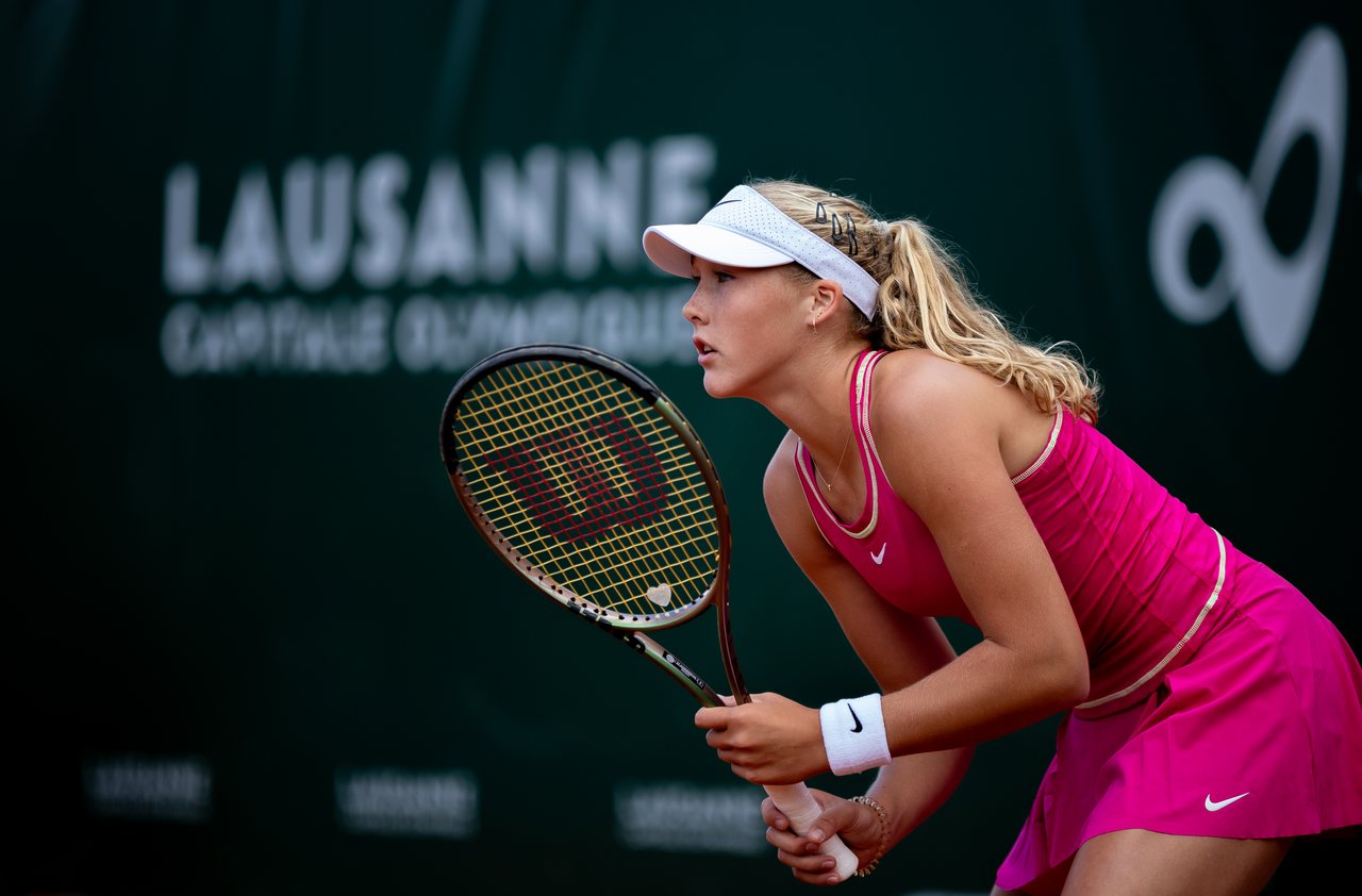 Андреева разгромила Бартунькову и вышла в финал WTA 1000 в Пекине